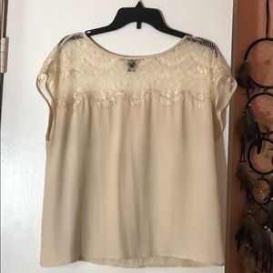 Lace top